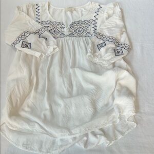 Umgee White Top with Navy Embroidery
